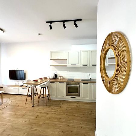 Apartment In The Heart Of Old Bazaar, Tirana - Hana Apartments Eksteriør billede