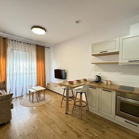 Apartment In The Heart Of Old Bazaar, Tirana - Hana Apartments Eksteriør billede