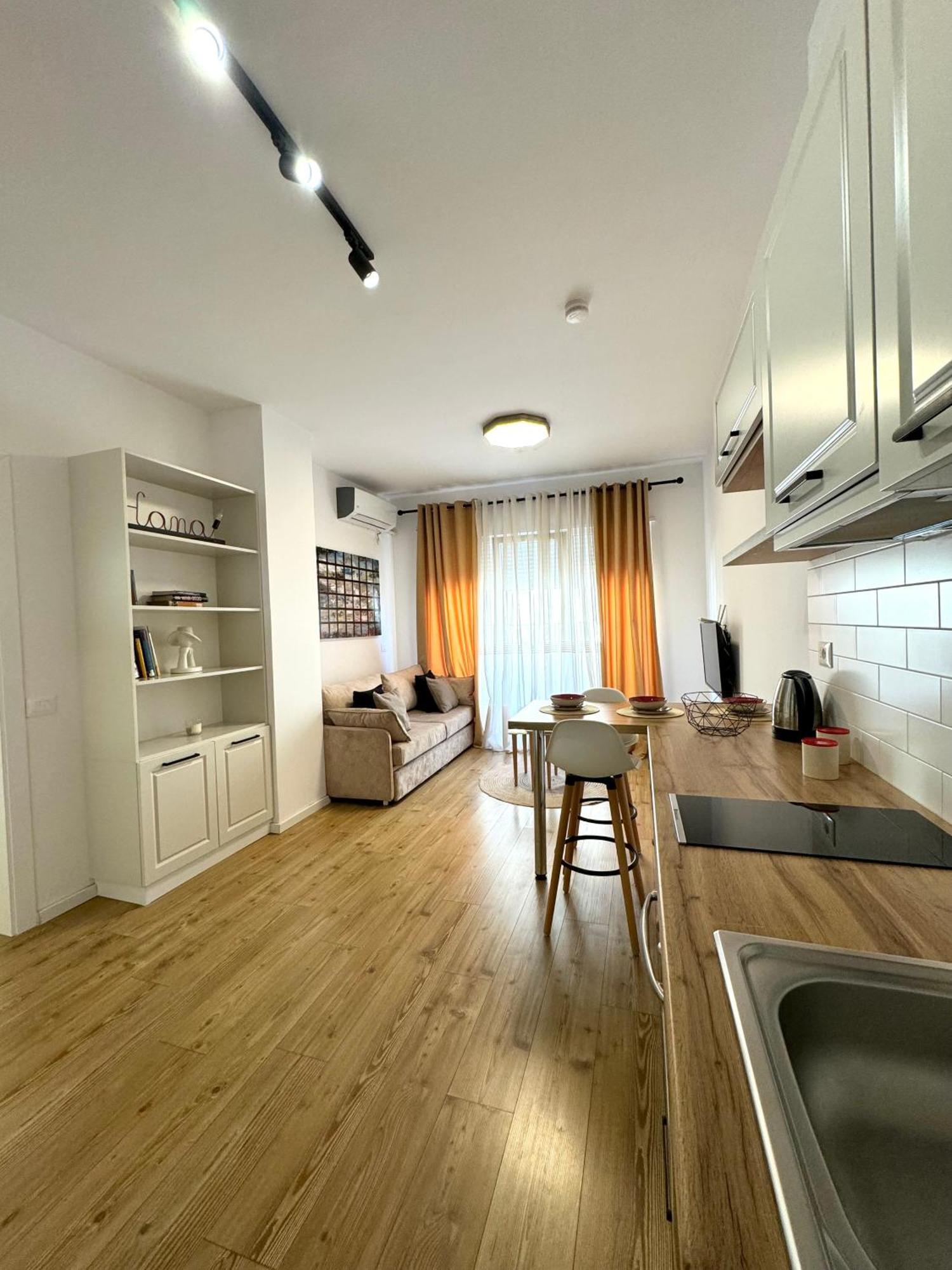 Apartment In The Heart Of Old Bazaar, Tirana - Hana Apartments Eksteriør billede
